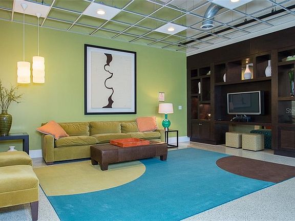 4th image of 175 2nd St S APT 1015