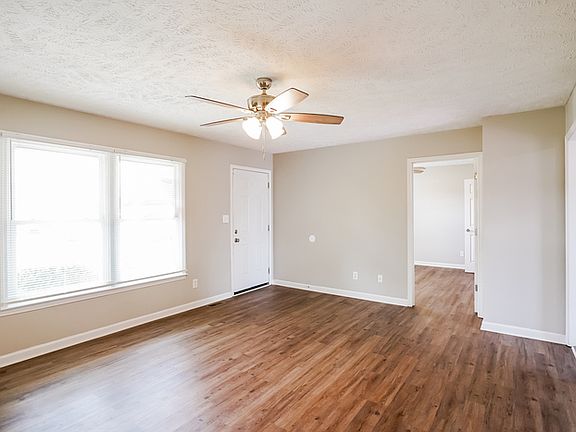2nd image of 1047 E Monica Dr