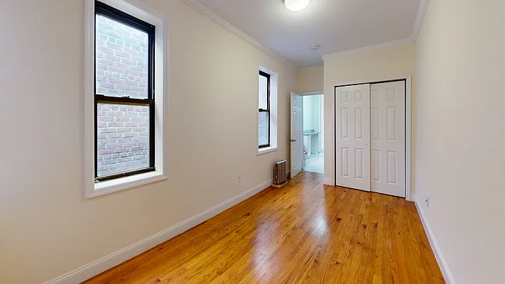 Rented by Bond New York | media 5