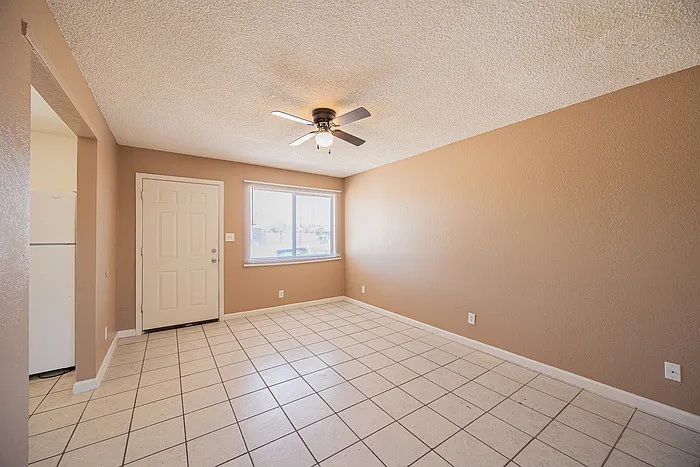 949 E Flint St #1 — Photo 5