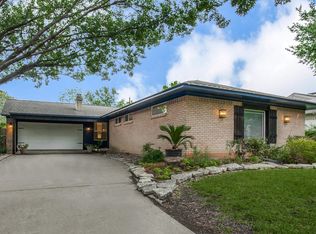 716 Winchester Dr, Richardson, TX 75080