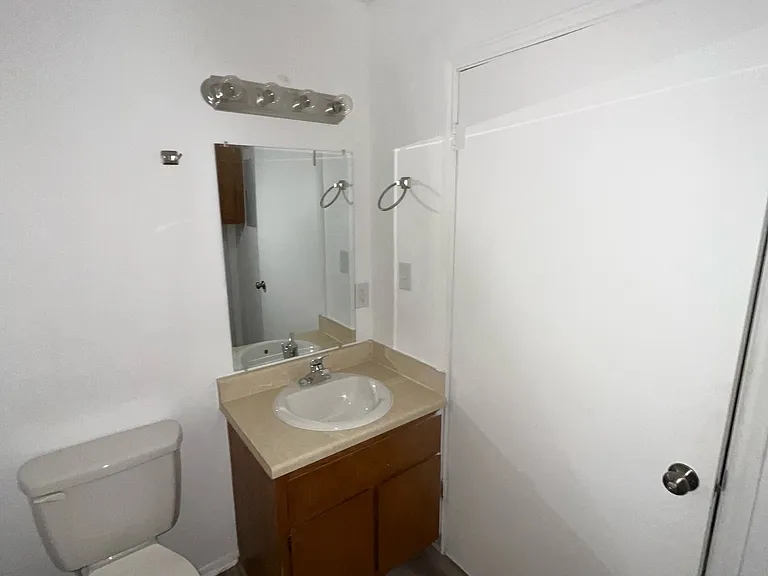 1/2 bath in laundry room