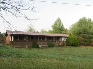 114 Lackey Dr, Copperhill, TN 37317