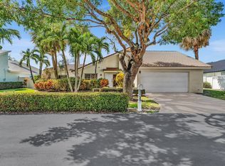 Thornhill Mews, Boca Raton, FL 33433