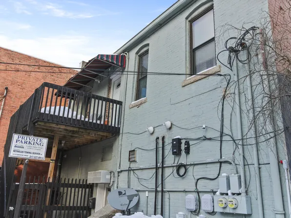 415 N Neil St #2, Champaign, IL 61820