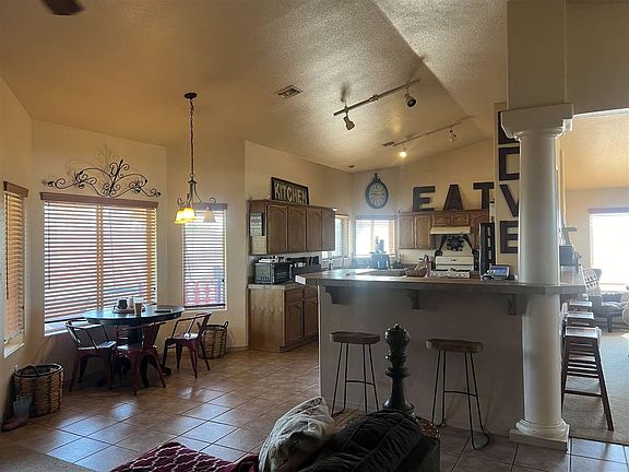 5th image of 4120 W 23rd Ln