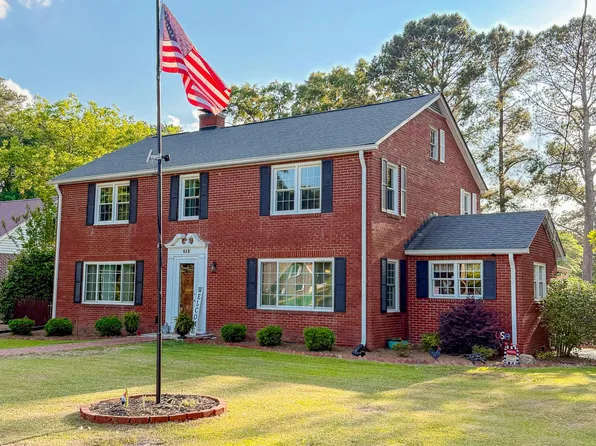 612 S Mcneill Street, Carthage, NC 28327