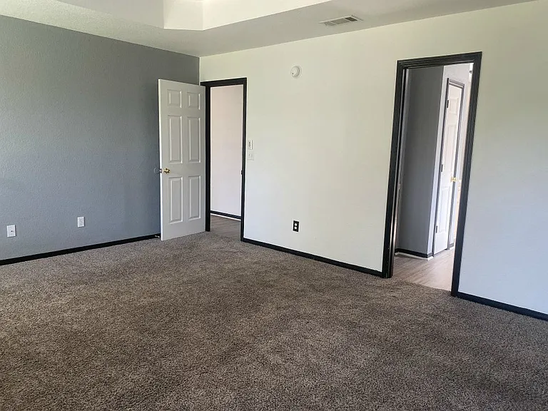 2706 Diaz Dr — Photo 15