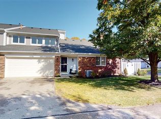 1538 Norfolk Dr, Zionsville, IN 46077