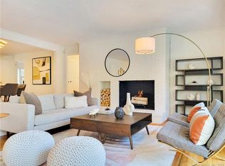 1634 Ponus Rdg, New Canaan, CT 06840