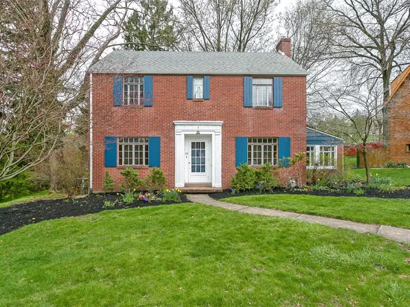 110 Glenfield Dr, Pittsburgh, PA 15235