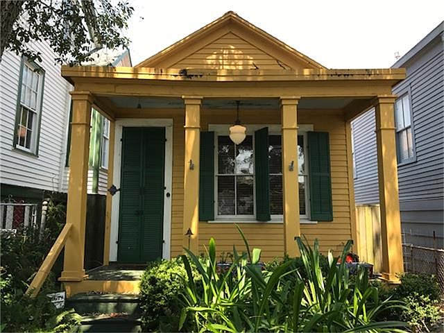 1st image of 1620 Avenue L
