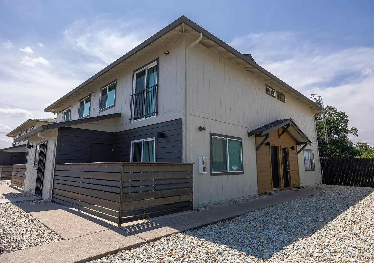 MasonicAve170 — Photo 1
