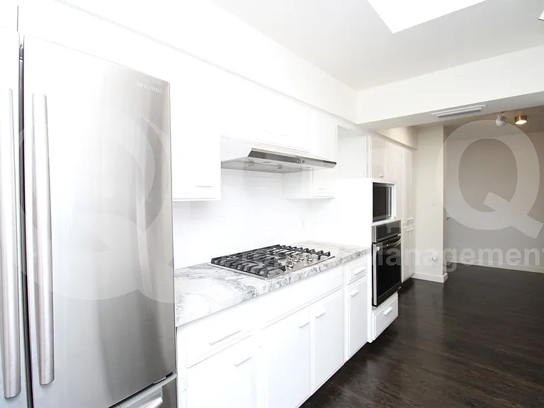 3135 N 48th St — Photo 5