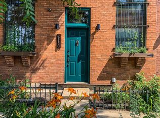 439 N Leavitt St #1, Chicago, IL 60612