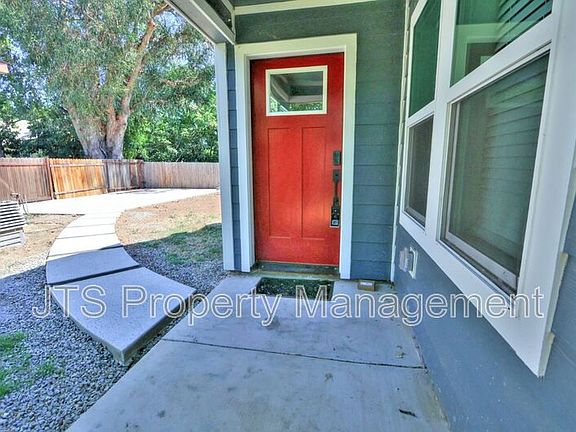 3rd image of 4712 65th St