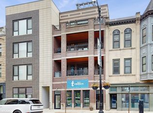 3058 N Lincoln Ave APT 2, Chicago, IL 60657