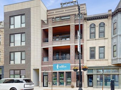 3058 N Lincoln Ave APT 2, Chicago, IL, 60657