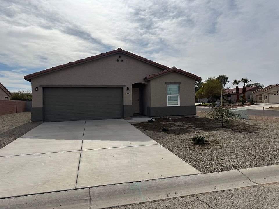 1st image of 1840 E Clb House Way