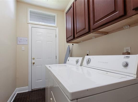 5th image of 2506 Myrtle St