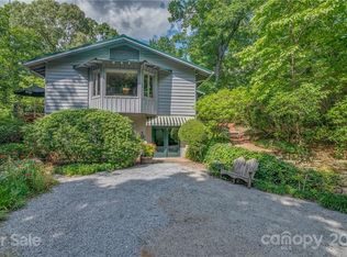 811 Hunting Country Rd, Tryon, NC 28782