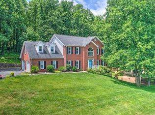 732 Stayman Rd, Roanoke, VA 24019