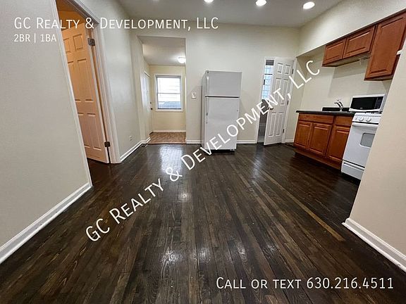 2nd image of 5205 W Palmer St APT 1E
