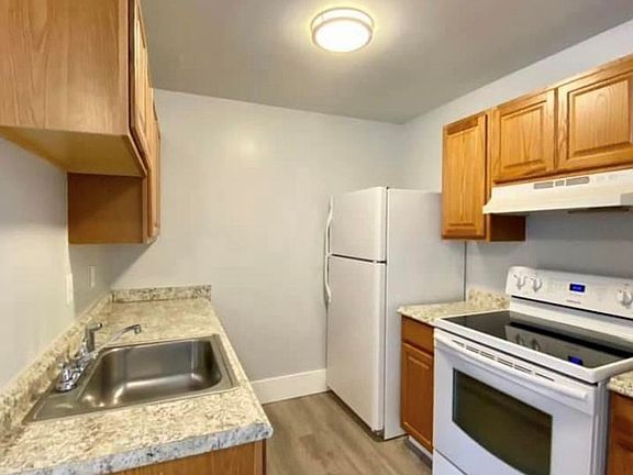 3rd image of 30315 13th Ave S