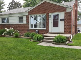 11101 Oxbow St, Livonia, MI 48150