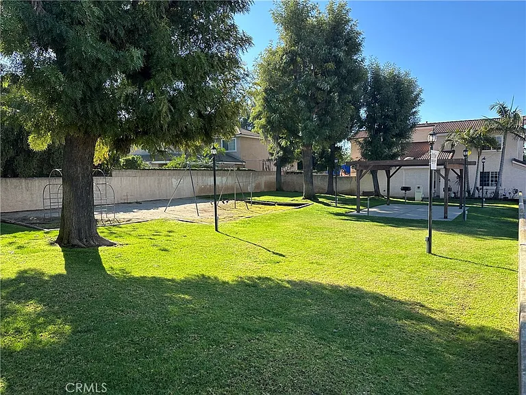 3701 Summer Ln — Photo 17