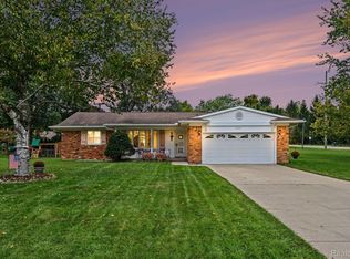 1771 Pruit Dr, Highland, MI 48356
