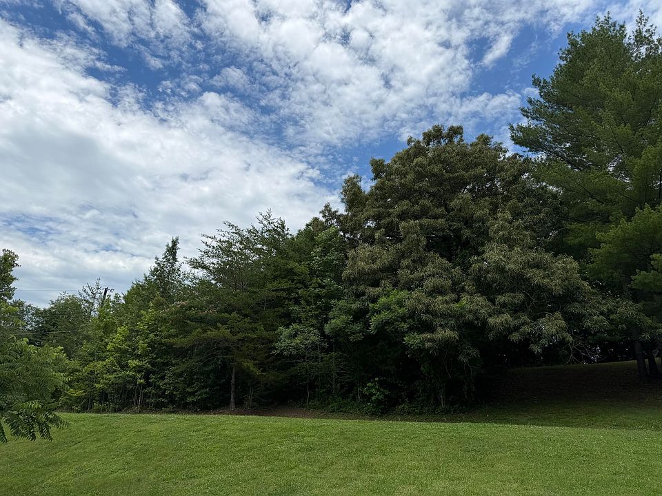 1st image of 999 McDonald Ln