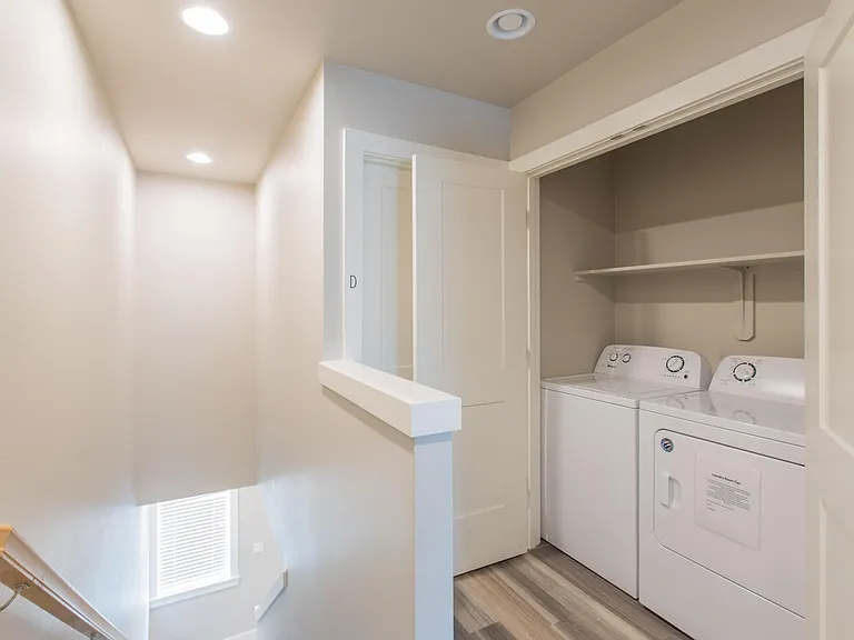 1410 NW 20th St #103 — Photo 17