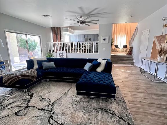 2nd image of 7601 W Southgate Ave