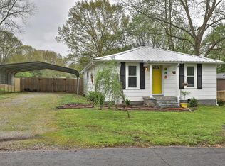 253 Hull St, Dyer, TN 38330