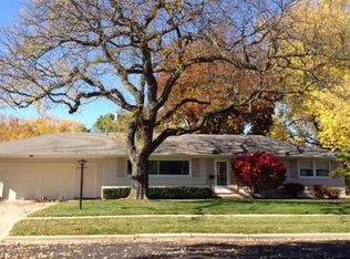 1720 Orchid Ln, Middleton, WI 53562