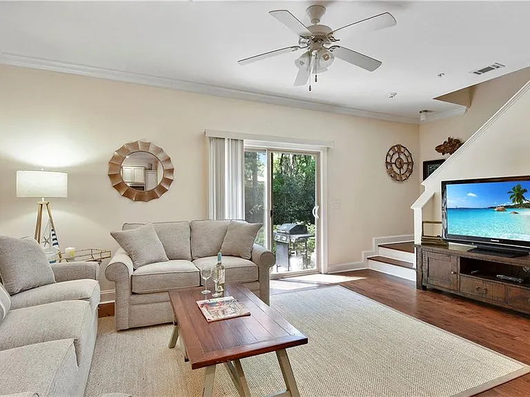 507 Reserve Ln — Photo 12
