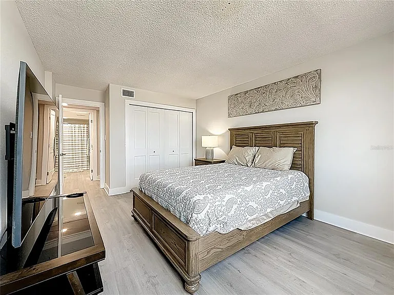 400 Island Way #1411 — Photo 39