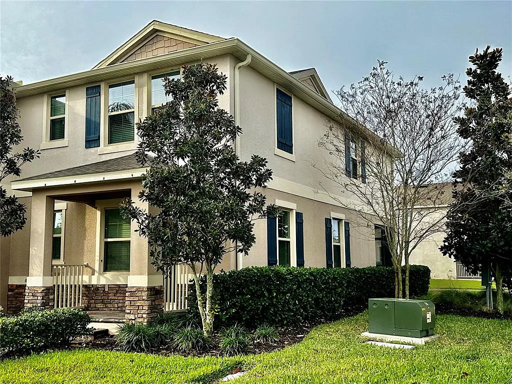 3 bed, 2.5 bath, 1814 sqft, $2,500 — Photo 2