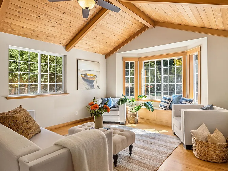 22799 S Kingston Rd NE — Photo 5