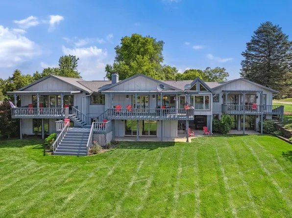 2599 W Choctaw Dr, London, OH 43140