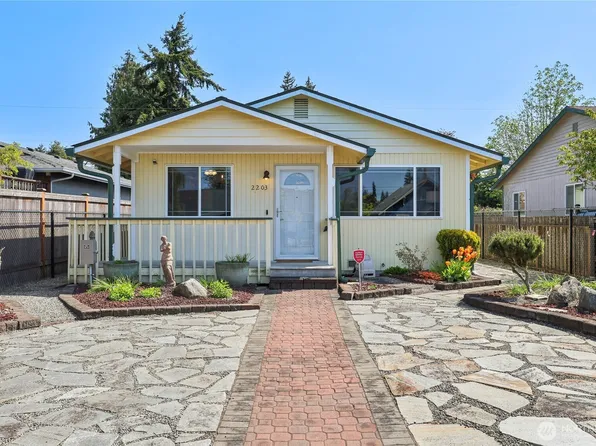 2203 Chestnut Street, Everett, WA 98201