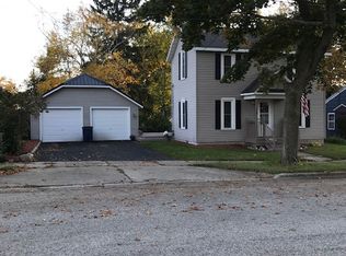 116 W Sheridan St, Fremont, MI 49412