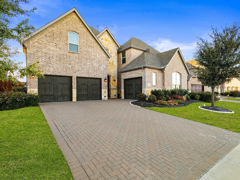 1st image of 1001 Grassy Shore Ln