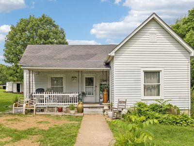 165 Dobbins Pike, Gallatin, TN, 37066