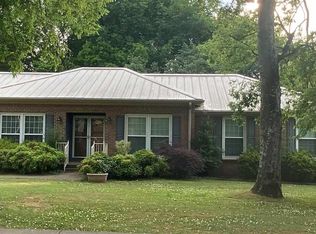 13008 Camelot Dr SE, Huntsville, AL 35803