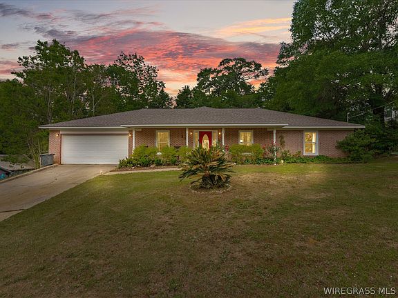 2nd image of 216 Rolling Pines Dr
