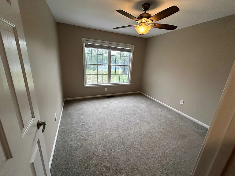 2nd upstairs bedroom view from other side