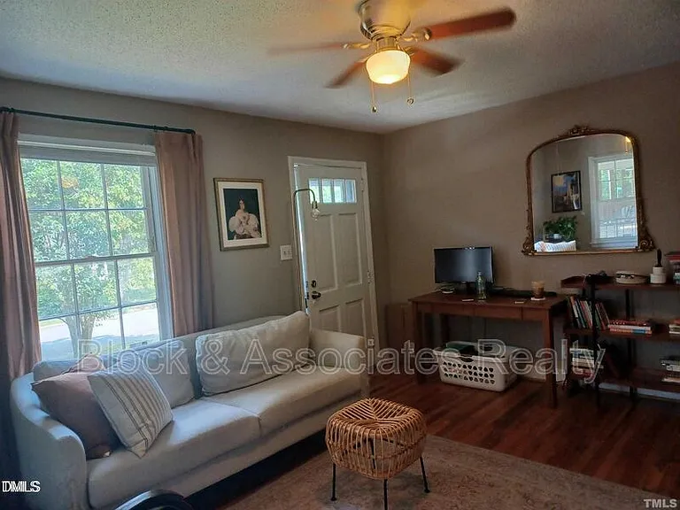706 Van Buren Rd — Photo 3
