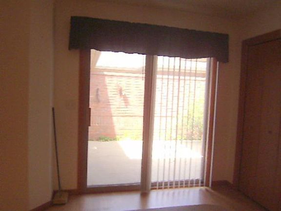 5th image of 2818 Dickens Dr